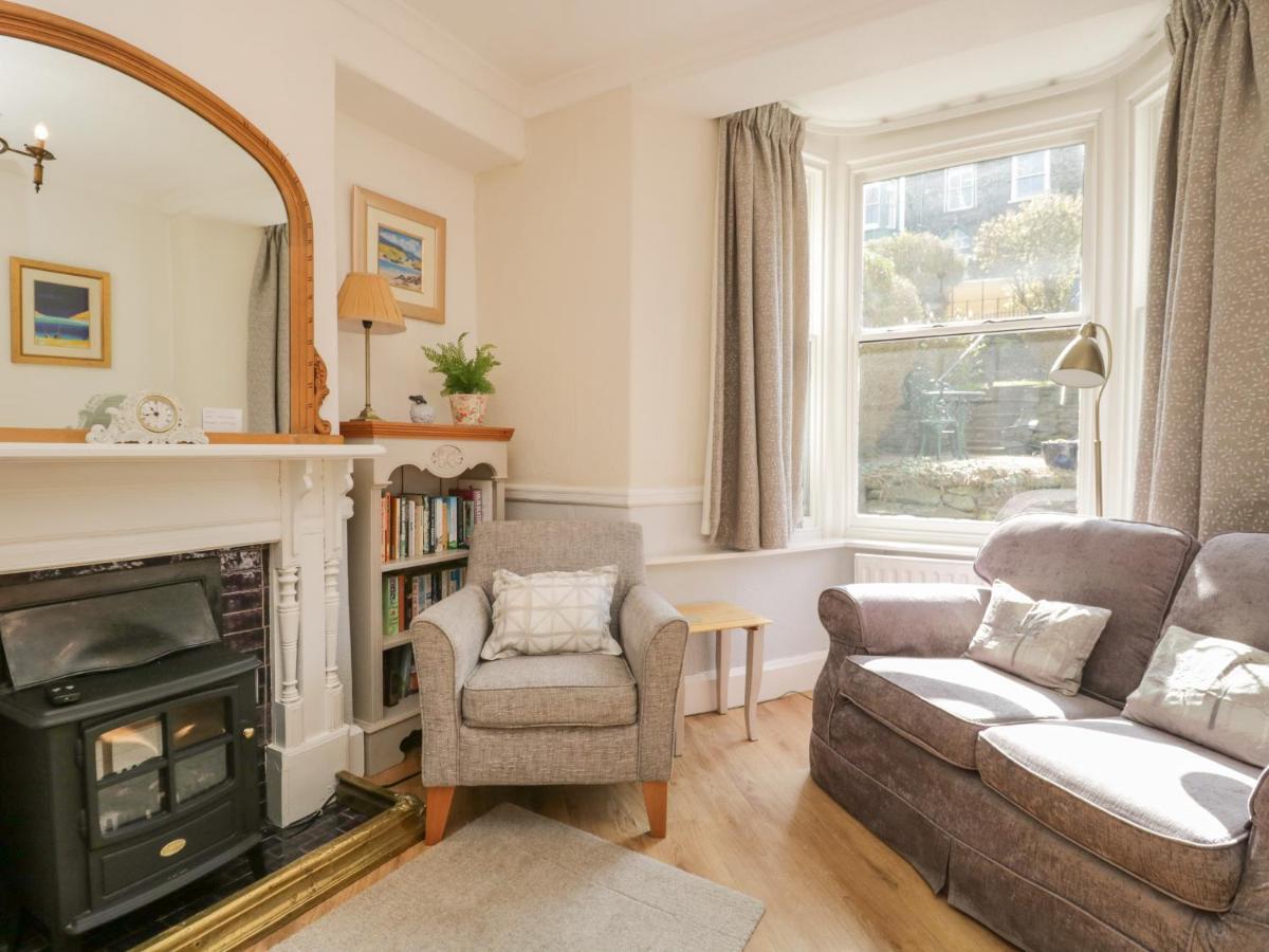 Honeysuckle Cottage, Craig Walk Боунес-он-Уиндермер Экстерьер фото
