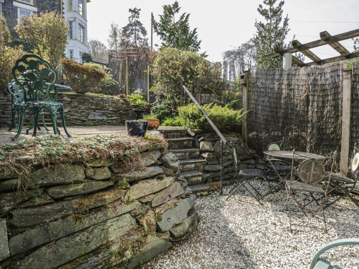 Honeysuckle Cottage, Craig Walk Боунес-он-Уиндермер Экстерьер фото